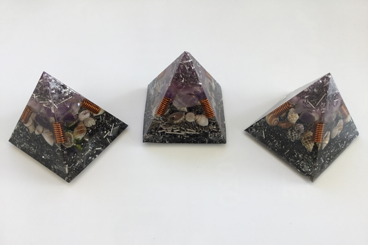 Pyramid (small)